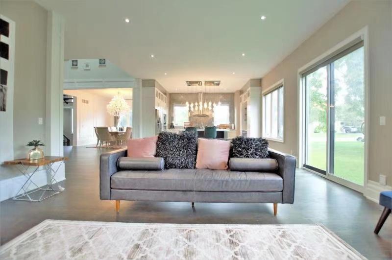 Modernized Five Bedroom Villa Richmond Hill Exteriér fotografie