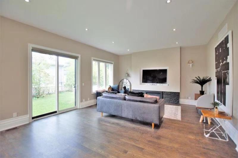 Modernized Five Bedroom Villa Richmond Hill Exteriér fotografie